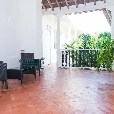 Casa Escallon Hostal *